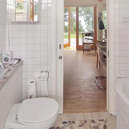 Pirjo - 50m From The Sea By Interhome